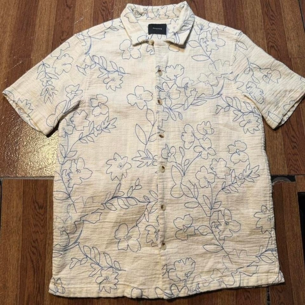 Pacsun White Floral Beach‎ Graphic Button Down Polo Shirt Small